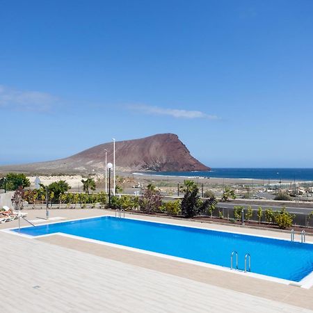 Home2Book Stylish & Relax Attic La Tejita, Pool Bagian luar foto