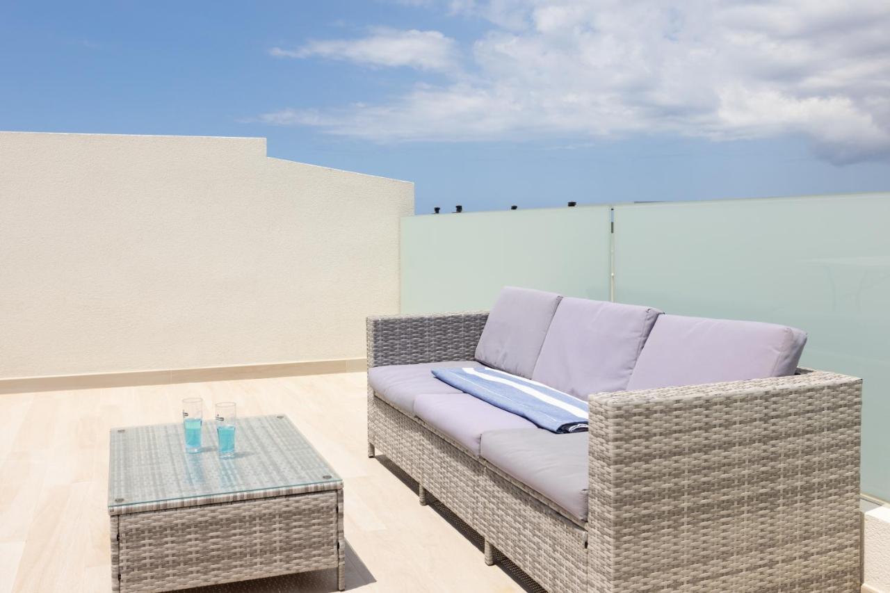 Home2Book Stylish & Relax Attic La Tejita, Pool Bagian luar foto