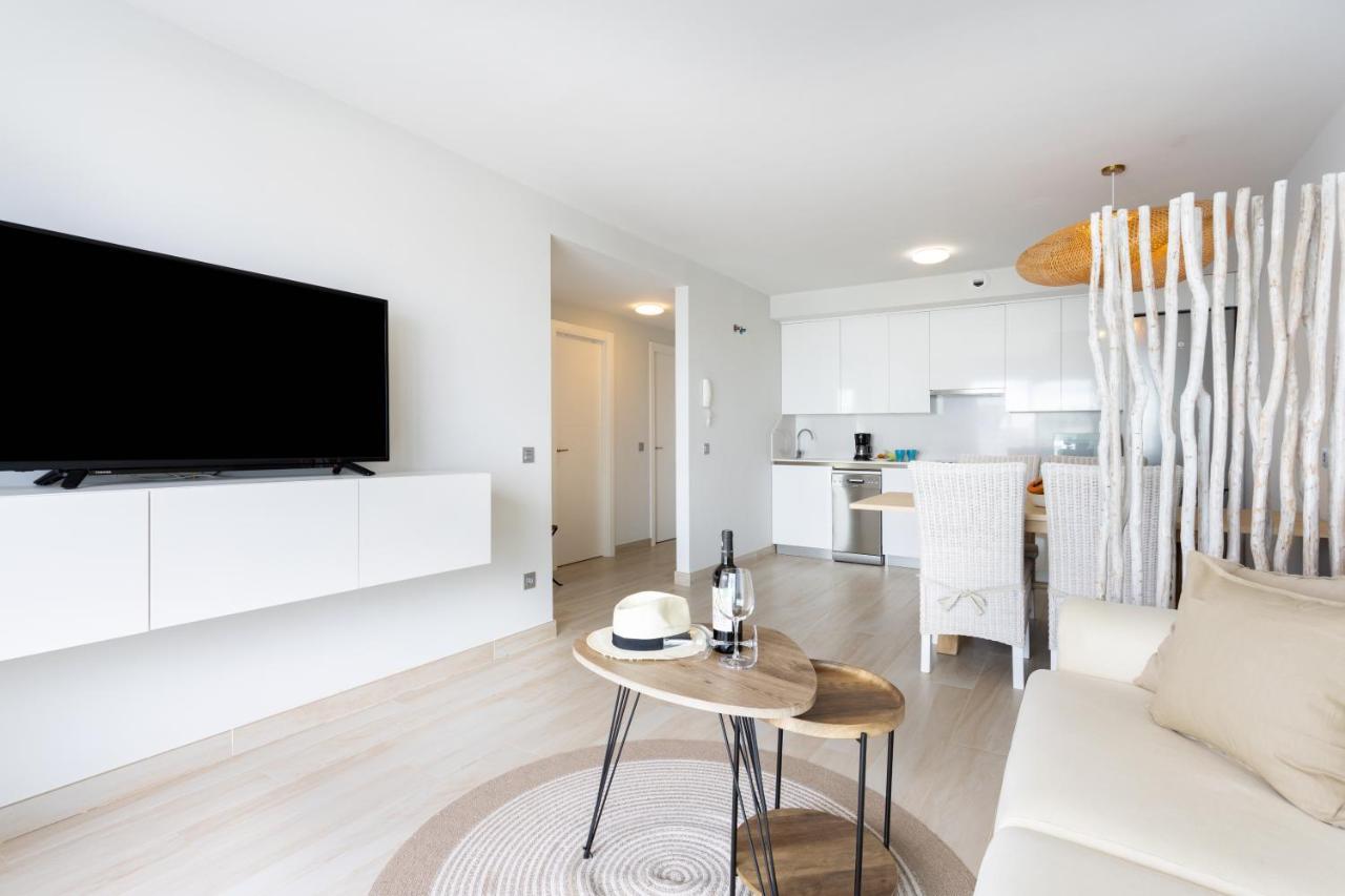 Home2Book Stylish & Relax Attic La Tejita, Pool Bagian luar foto