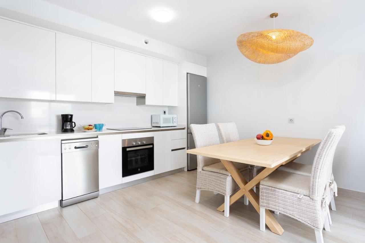 Home2Book Stylish & Relax Attic La Tejita, Pool Bagian luar foto