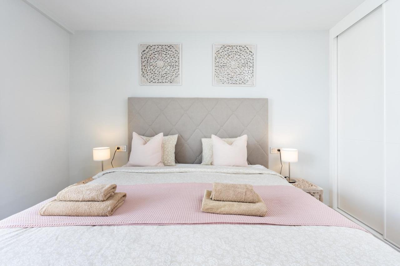 Home2Book Stylish & Relax Attic La Tejita, Pool Bagian luar foto
